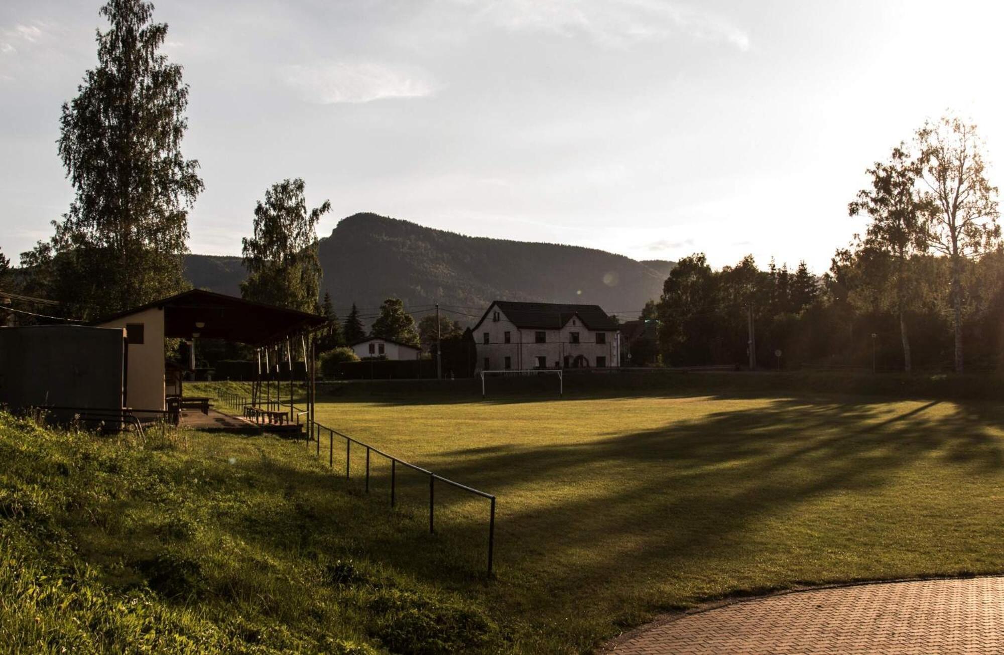 Apartmán Restaurace Na Křižovatce Božanov Exteriér fotografie